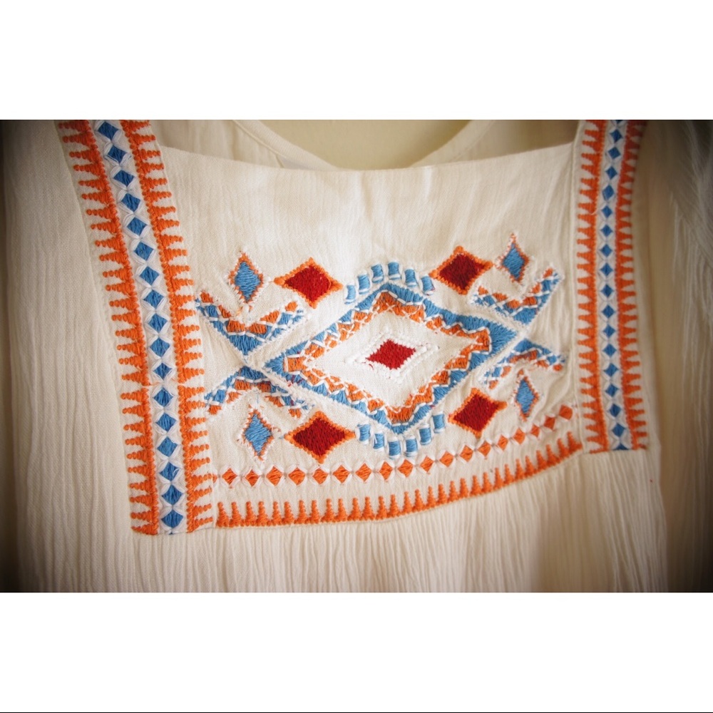 | Kaktus | Embroidered Boho Short Sleeve Dress - Picture 6 of 7